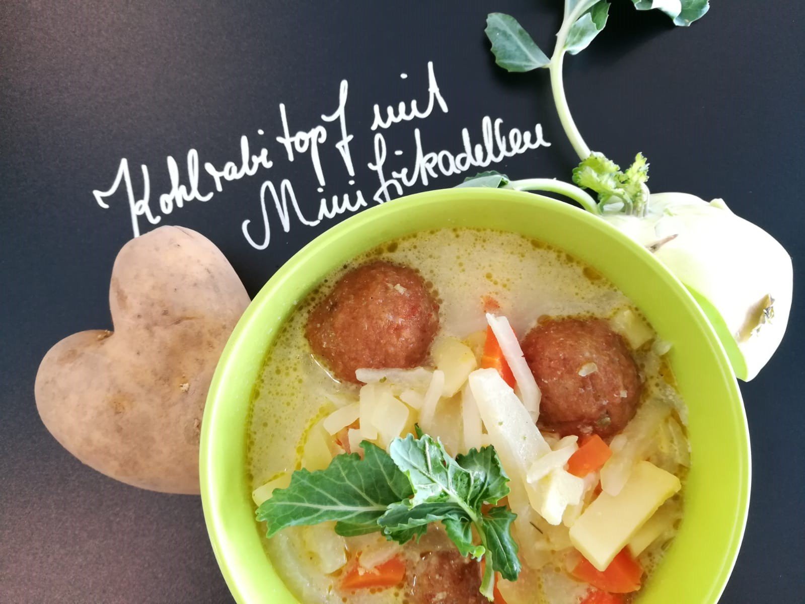 Kohlrabitopf mit Frikadellen_gedreht